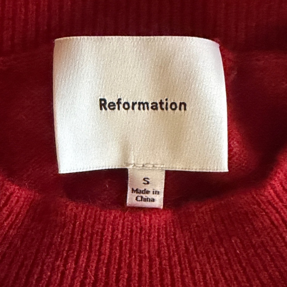 Reformation Dana Cashmere Crew Neck Sweater Crimson - Picture 5 of 6